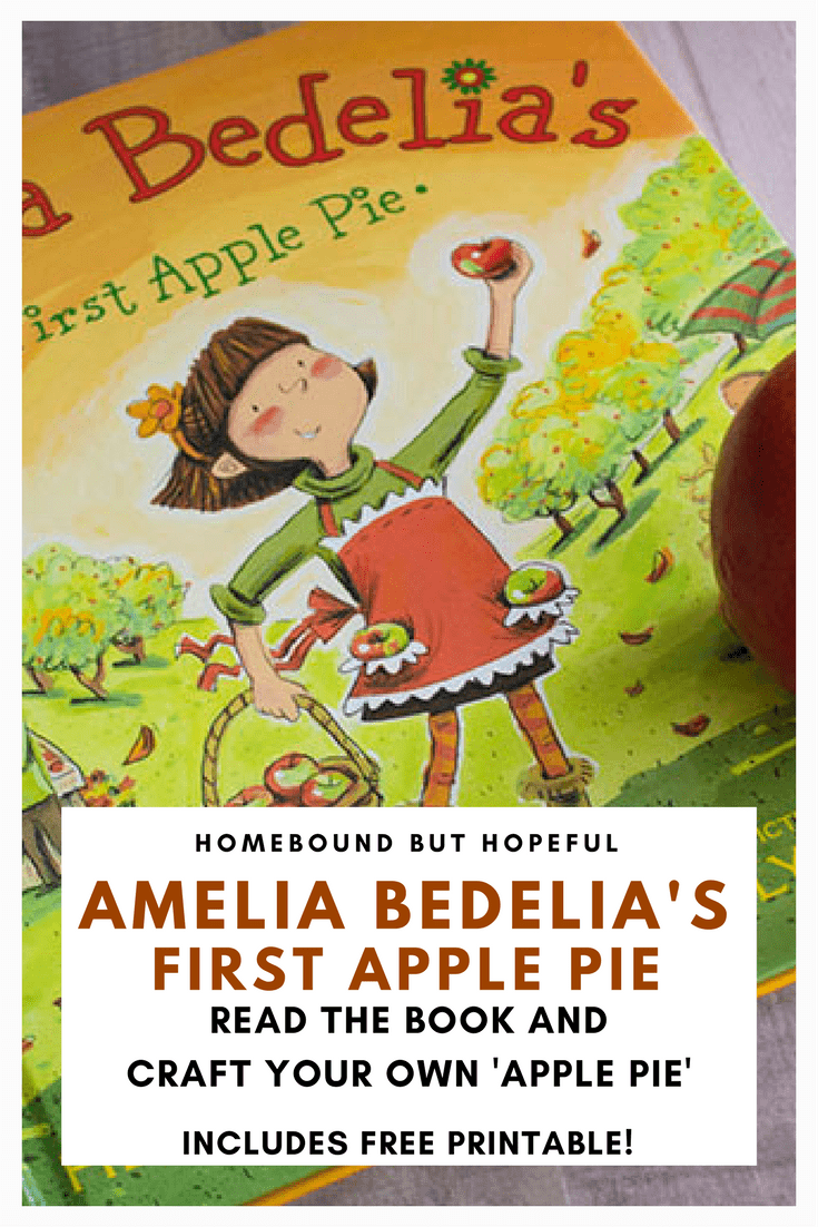 Amelia Bedelia's First Apple Pie is the perfect choice for a fall or Thanksgiving story time! Read the book, then use the free printable I created to craft your own paper pie. #kidlit #beyondthebook #ameliabedelia #applepie #storytime 