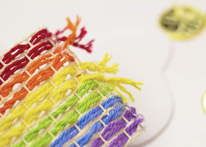 EASY RAINBOW WEAVING GLUE