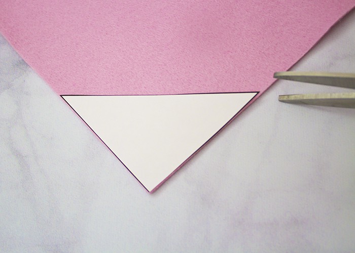 CUTTING EASY SPRING TANGRAMS