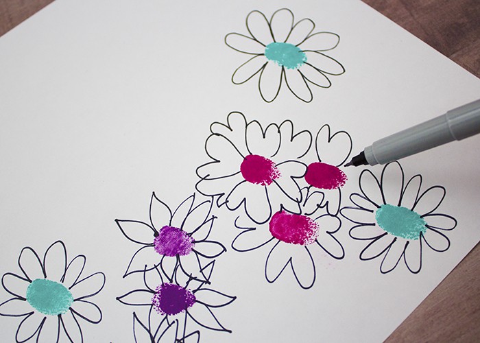 SPRING ARTS & CRAFTS FINGERPRINT FLOWERS