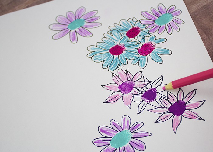 SPRING ARTS & CRAFTS FINGERPRINT FLOWERS