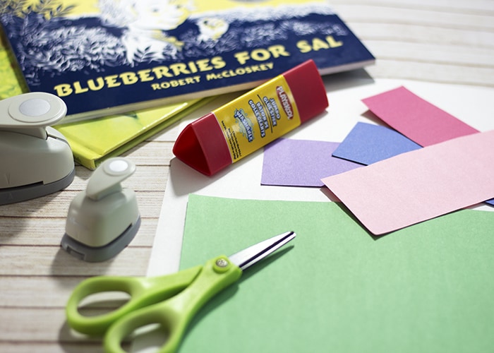 Berry Picking Story Time- Paper Berry Craft