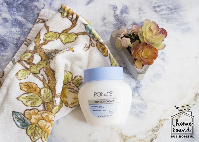 #HydrateAndGlow: Pond's Dry Skin Cream