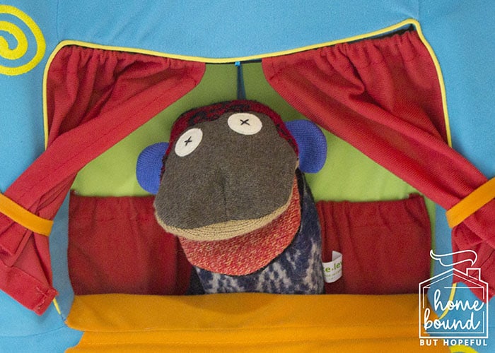 Early Learning With Puppets- Imaginative