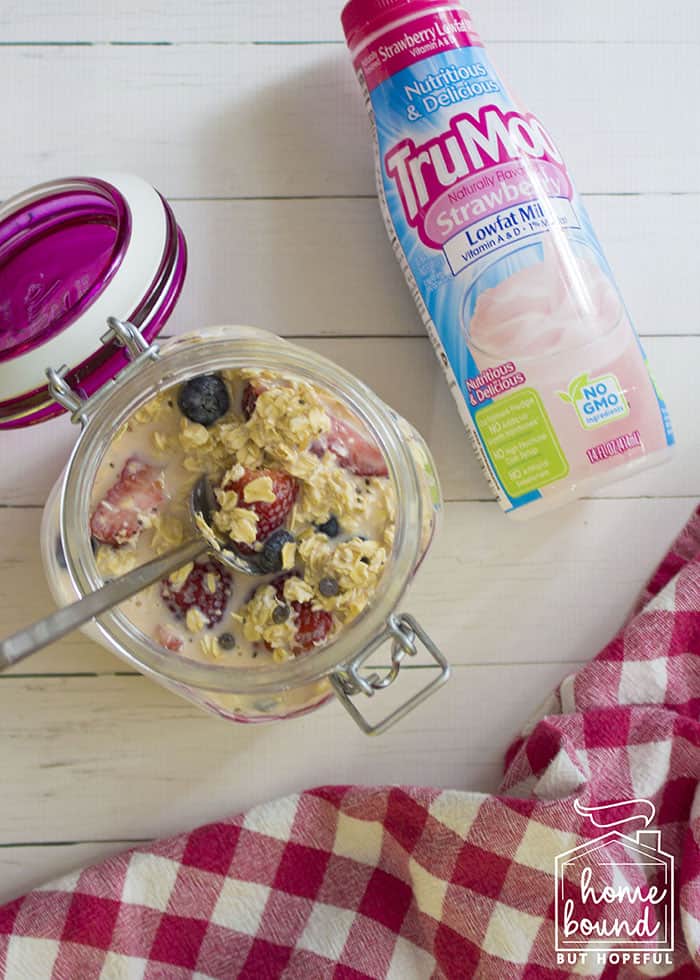 Evening Prep For Easier Mornings- TruMoo Overnight Oats