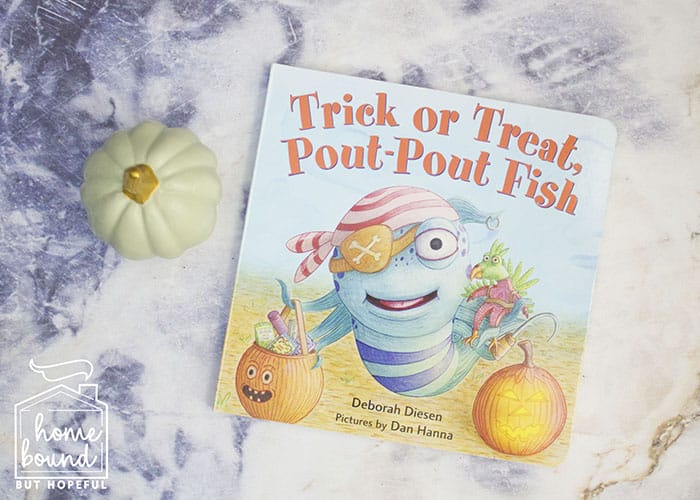 Halloween Costume Story Time- Trick Or Treat Pout Pout Fish