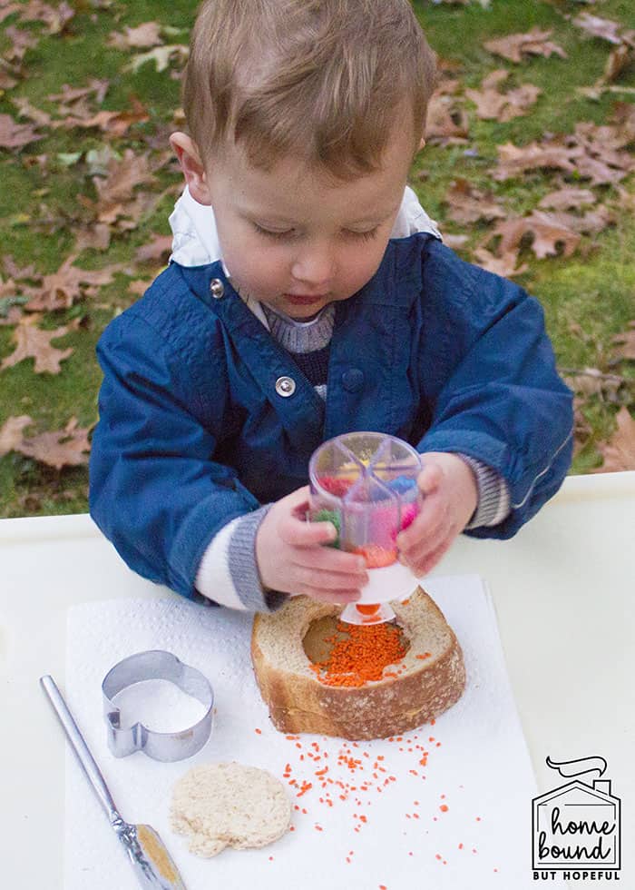 Sensory + Snack Pumpkin Picking Story Time- Sandwich Snack