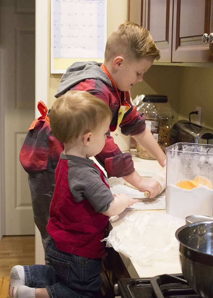 CHRISTMAS COOKIE STORY TIME- BAKE COOKIES