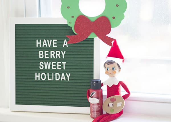 New Elf On The Shelf Ideas- Berry Sweet Wreath