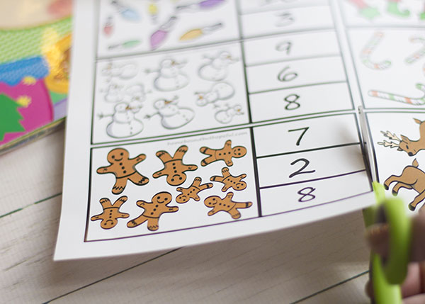 Counting Christmas Story Time- Printable Math Clip Cards