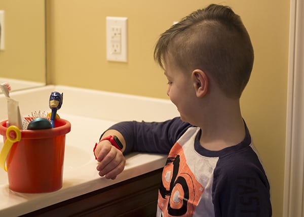 octopus watch for brushing teeth