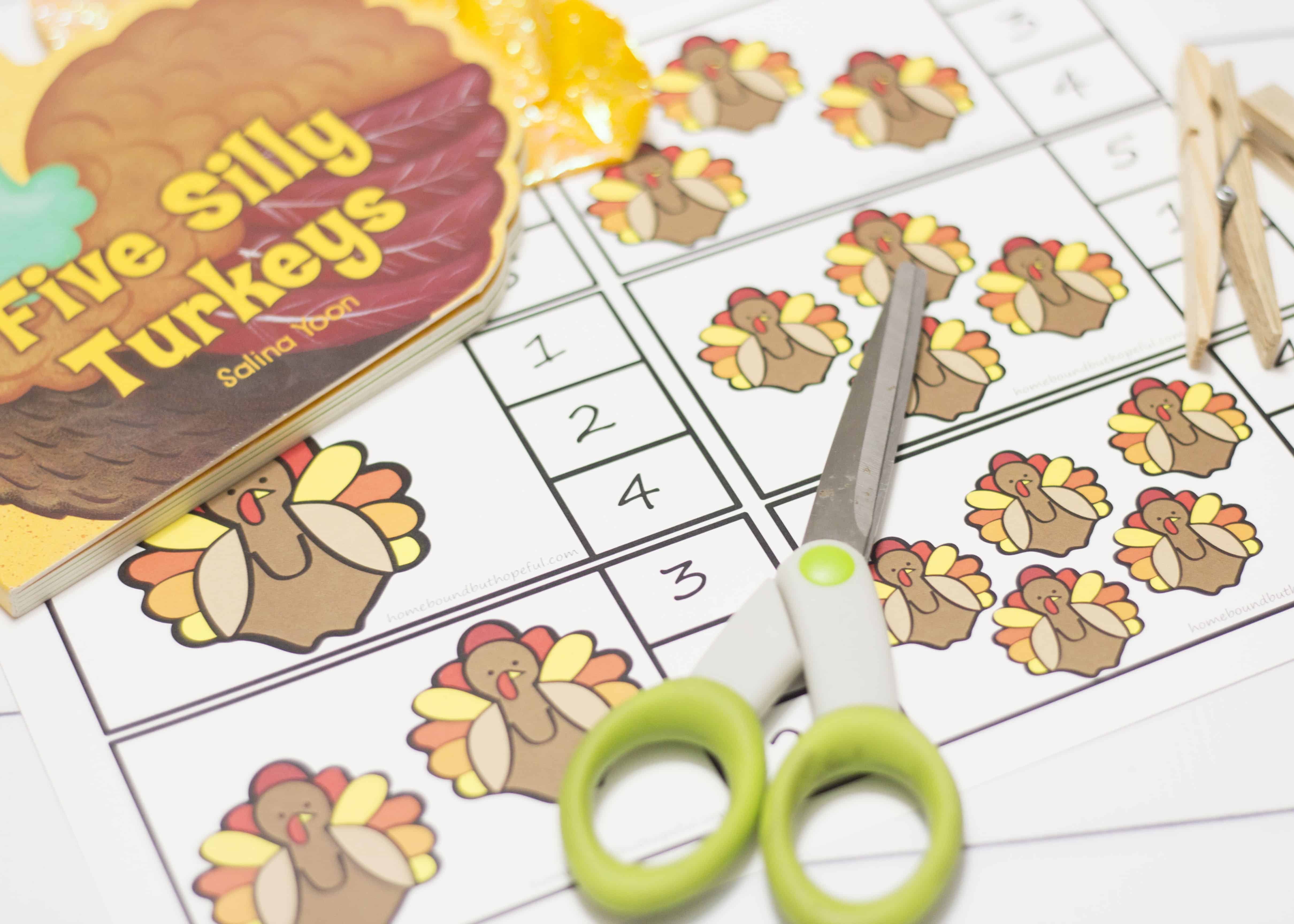THANKSGIVING CLIP CARDS