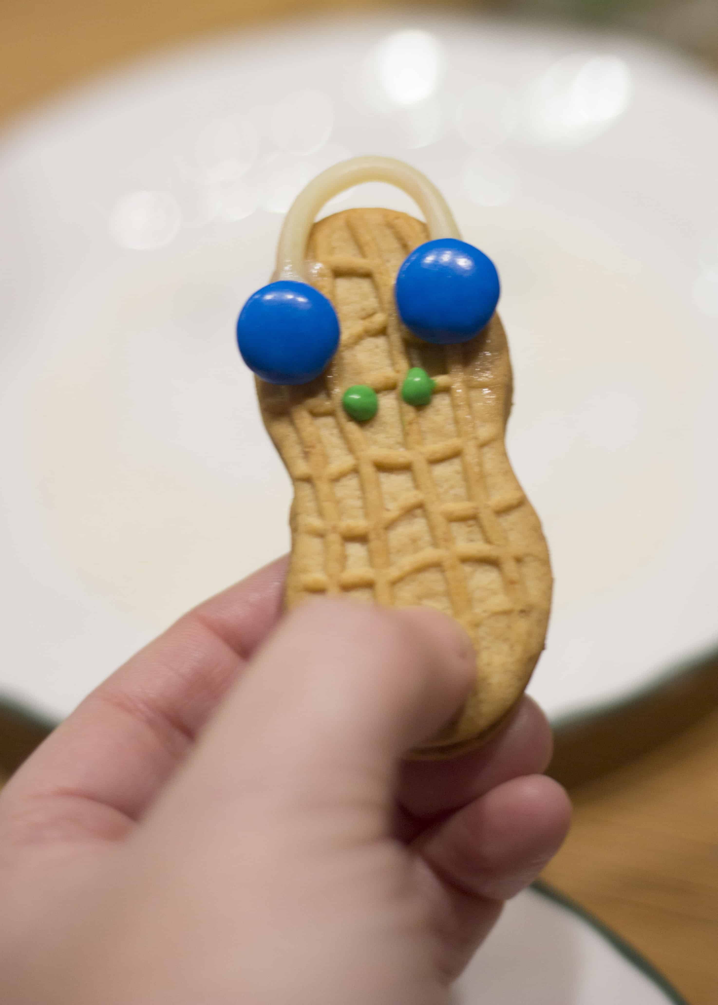 Peanut Christmas Cookie