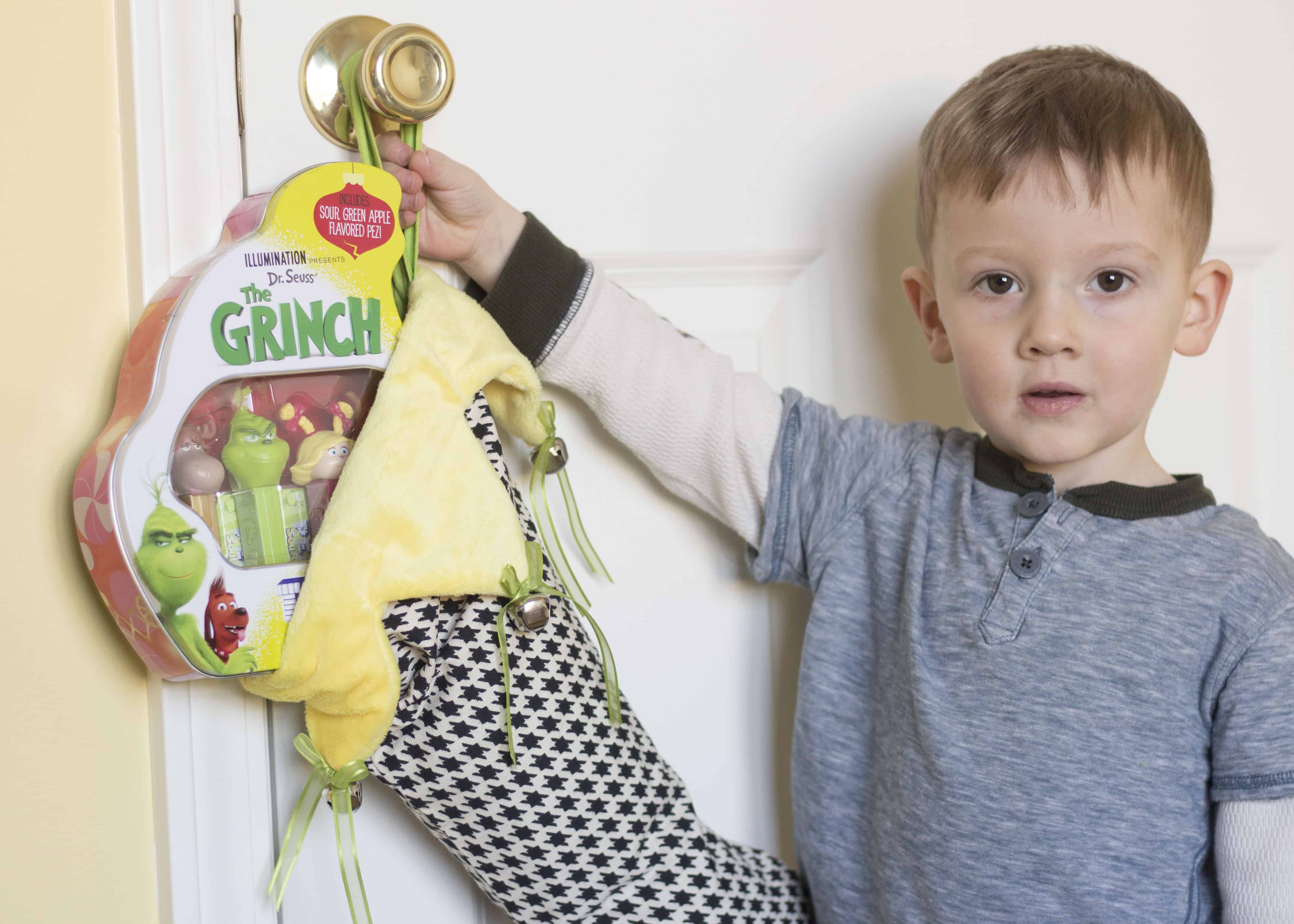 the grinch pez dispensers