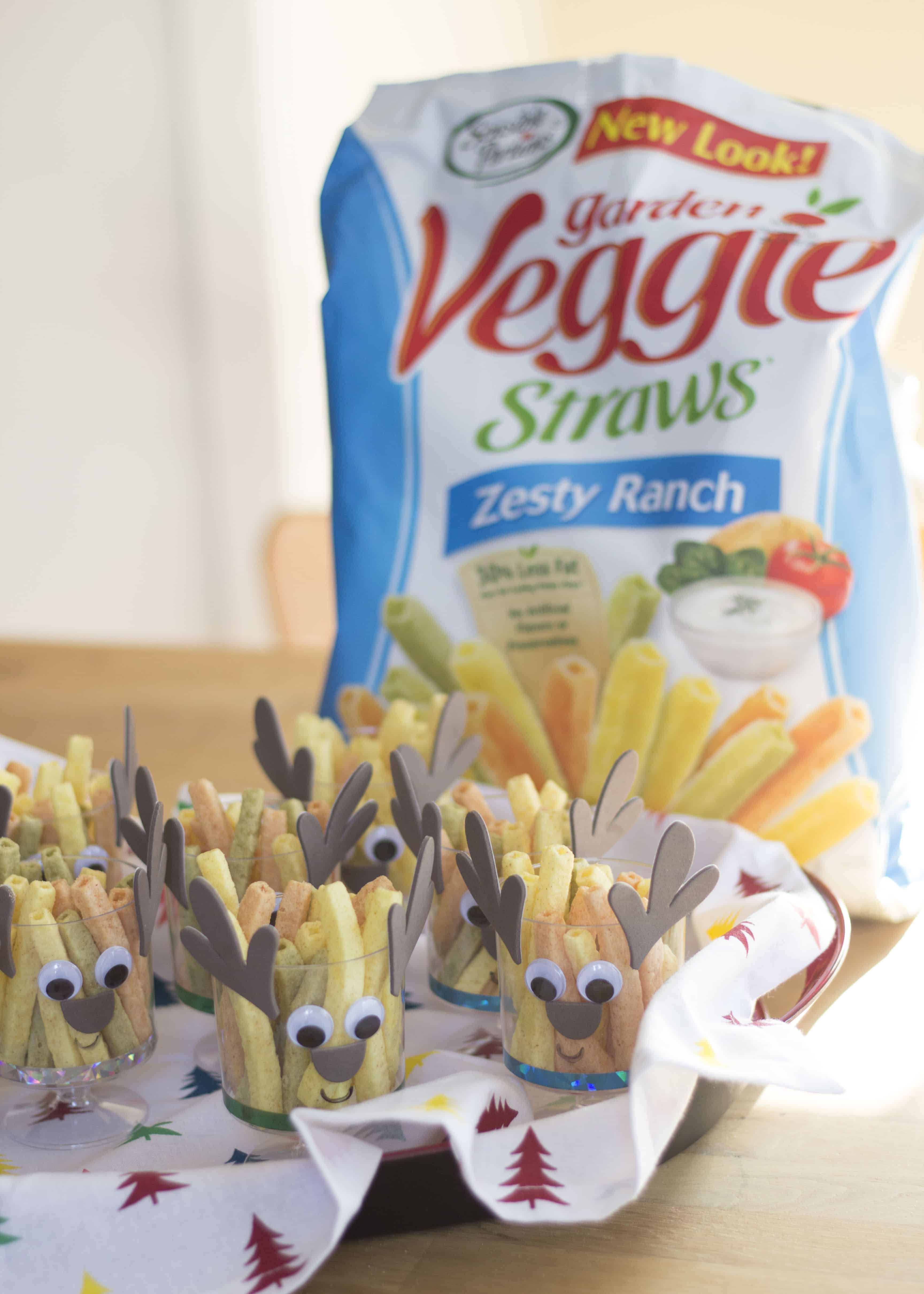 REINDEER TREAT CUPS AND VEGGIE STRAWS