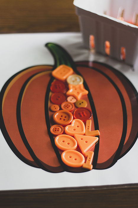 5 preschool halloween ideas fill a pumpkin