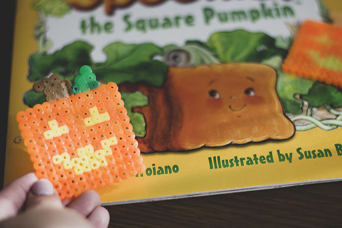 SPOOKLEY THE SQUARE PUMPKIN PERLER BEAD CRAFT