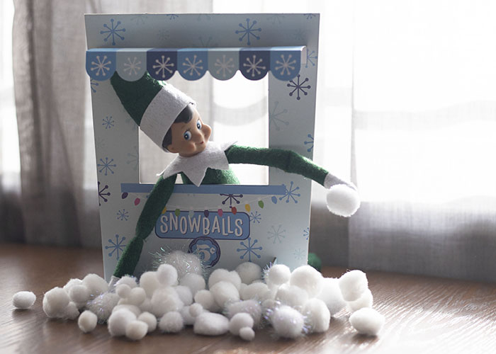ELF ON THE SHELF SNOWBALL STAND