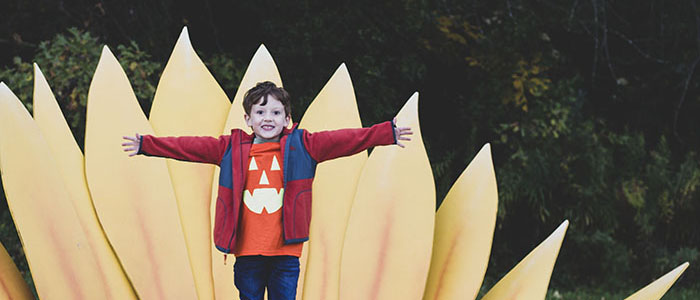 Easy Kid-Designed DIY Pumpkin Shirts for Halloween